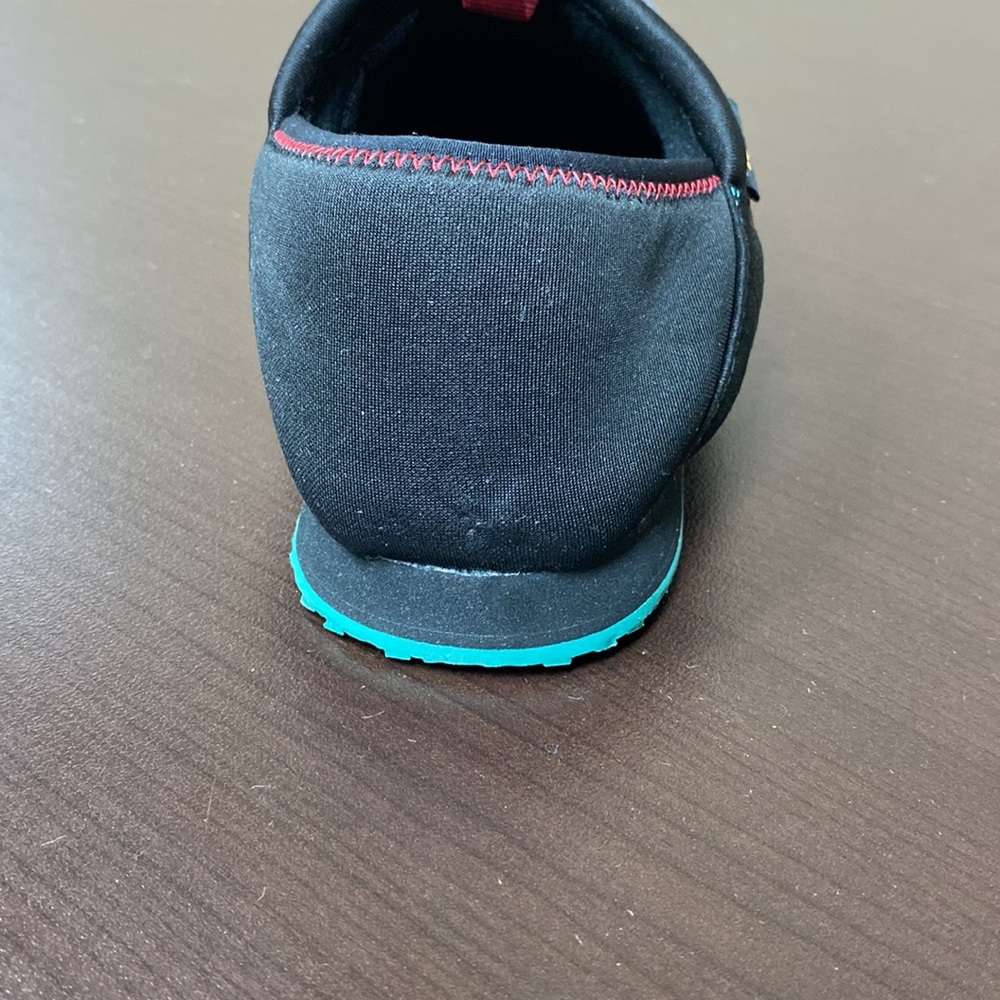 NWT Youth Teva Y Reember Shoe MSRP - Picture 5 of 6